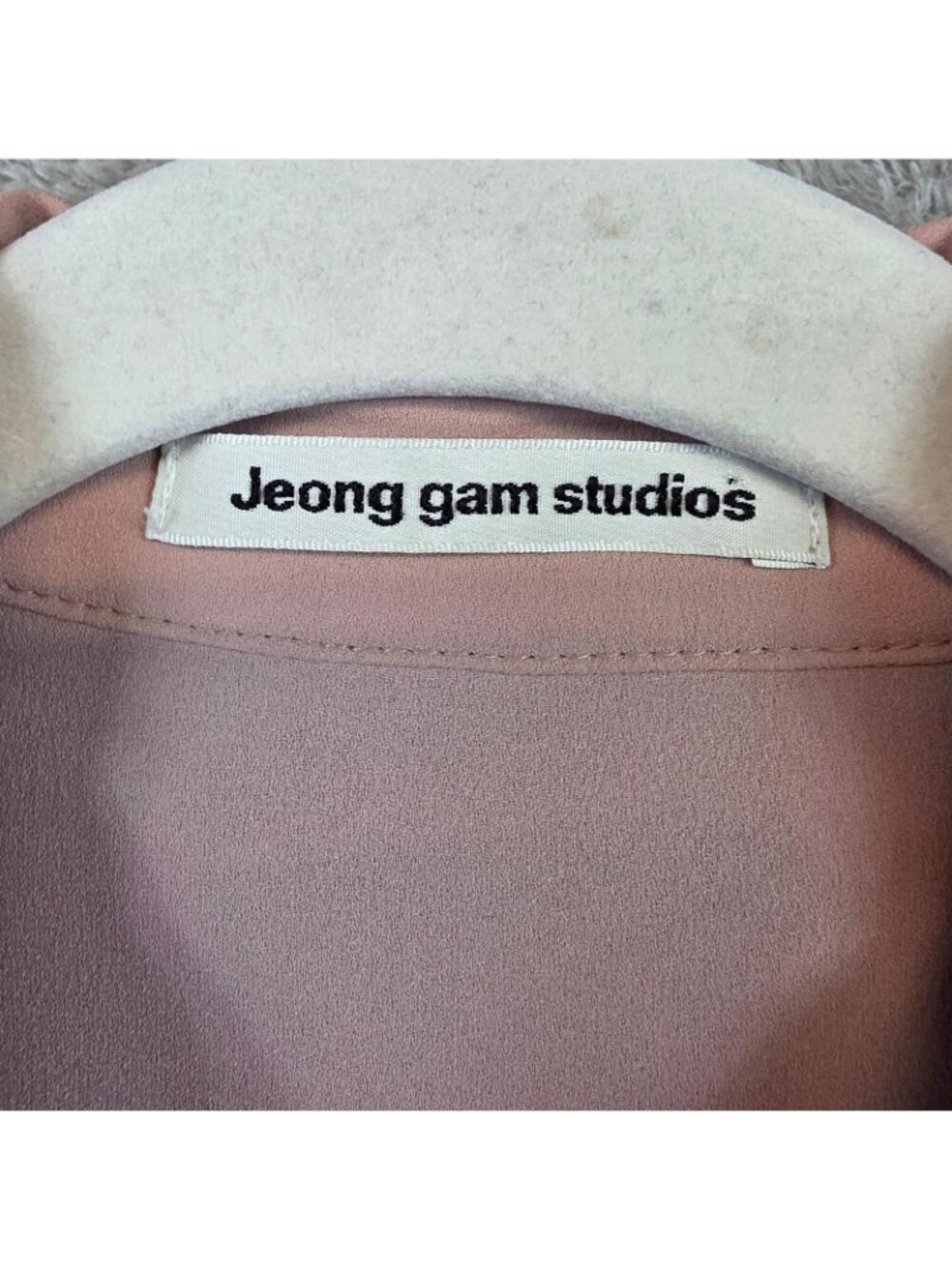 Jeong Gam Studios Blouse Womens M Pink Collared Long Sleeve Bow Ruffle Top - Picture 3 of 10